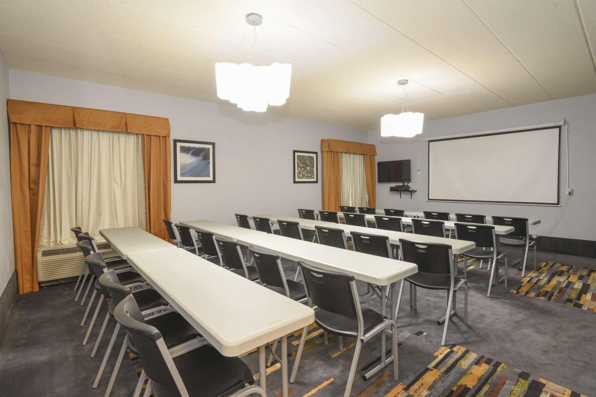 Hampton Inn Cincinnati Eastgate Extérieur photo